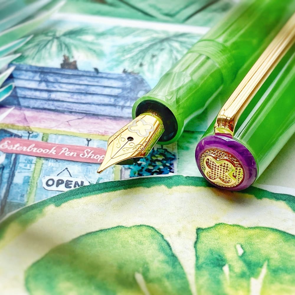 JR Pocket Pen - Paradise - Key Lime Gold Trim - Fountain Pen