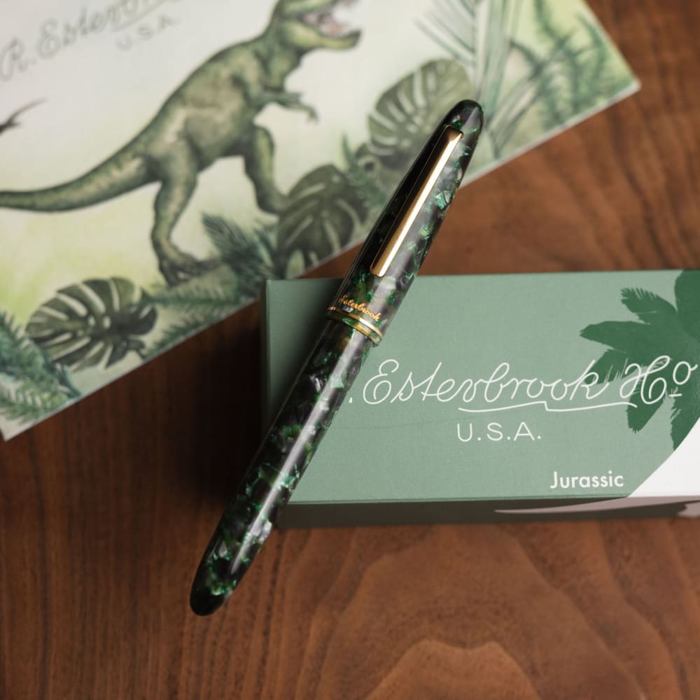 Jurassic Estie - Gold Trim - Piston Fill - F - FOUTAIN PEN