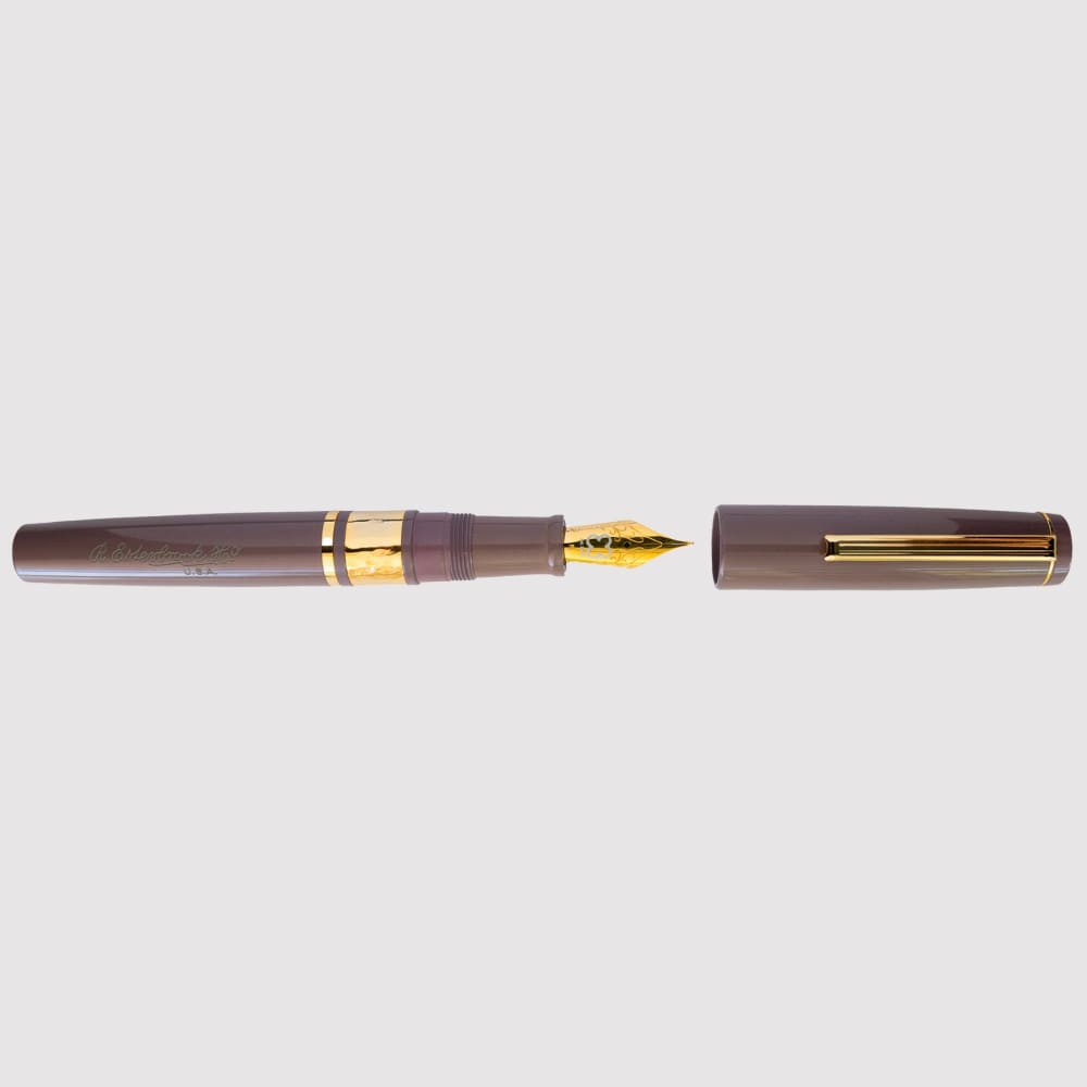 Premium Fountain Pens Collection - Top Brands and Exquisite Designs